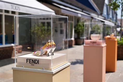 fendi la|fendi bicester village.